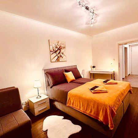 Apartment In Centre Of Zagreb - Lions Den Exterior foto